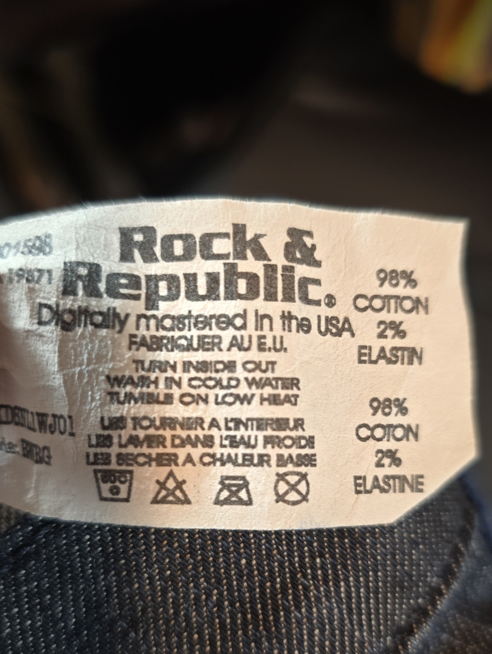 Rock & Republic Dark Wash Women’s Jeans with Embellished Back Pockets Size 27 - Picture 12 of 12